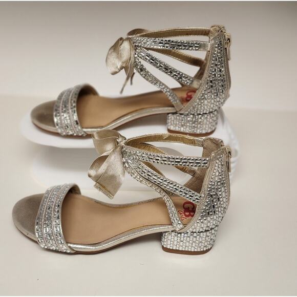 Gianni Bini-GB Girl's Silver Studded Back Zipper D'Orsay Heel Shoes Size 2M - Picture 2 of 12